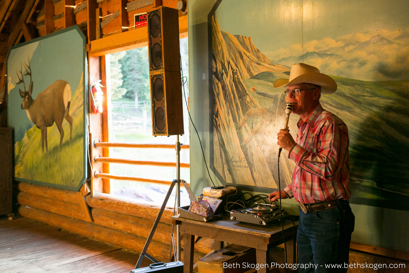 Nine Quarter Circle Montana Dude Ranch